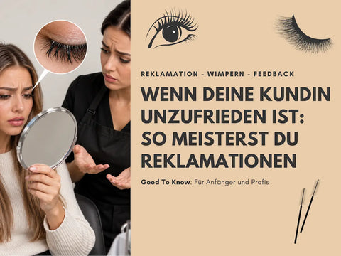 Unzufriedene Kundin bei einer Wimpernverlängerung im Gespräch mit ihrer Wimpernstylistin über eine Reklamation und das Ergebnis ihrer Lash Extensions.